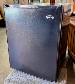 Used Hotel Mini-Fridges